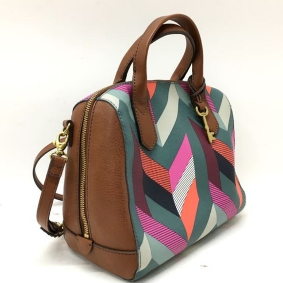 Fossil Fiona Satchel with Key Fob END OF YEAR CLEARANCE EXTRAVAGANZA - Picture 8 of 8